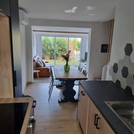 Hébergement de vacances Les Pieds Dans L'eau Calme Poggio Mezzana